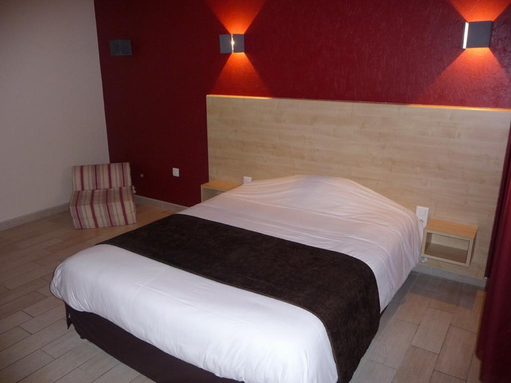 La Godiniere Otel Cholet Oda fotoğraf