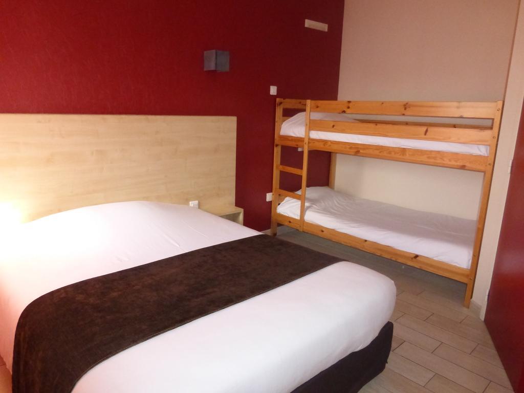 La Godiniere Otel Cholet Dış mekan fotoğraf
