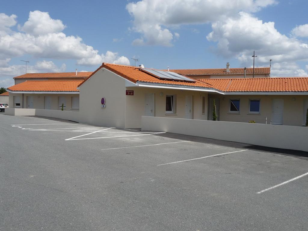 La Godiniere Otel Cholet Dış mekan fotoğraf